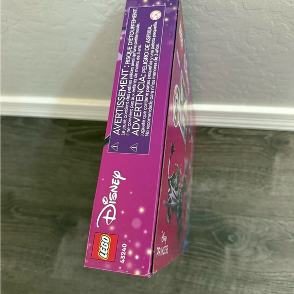 Brand new LEGO Disney Princess Maleficent’s Dragon sleeping beauty - Picture 8 of 10